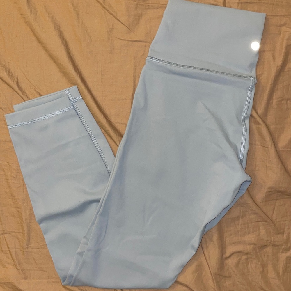 Lululemon wunder train- size 8